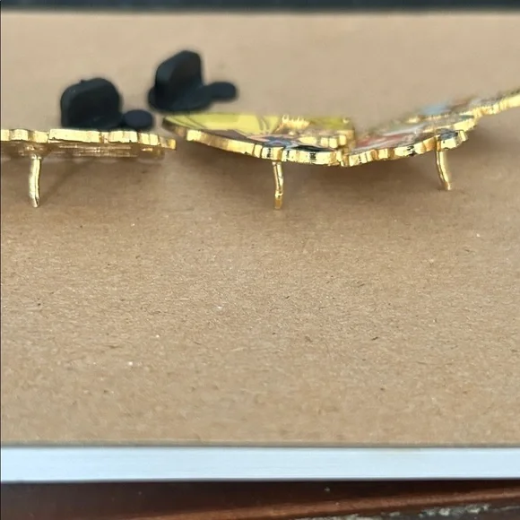 Disney Snow White and Dwarfs Enamel Pin Set - Picture 9 of 9